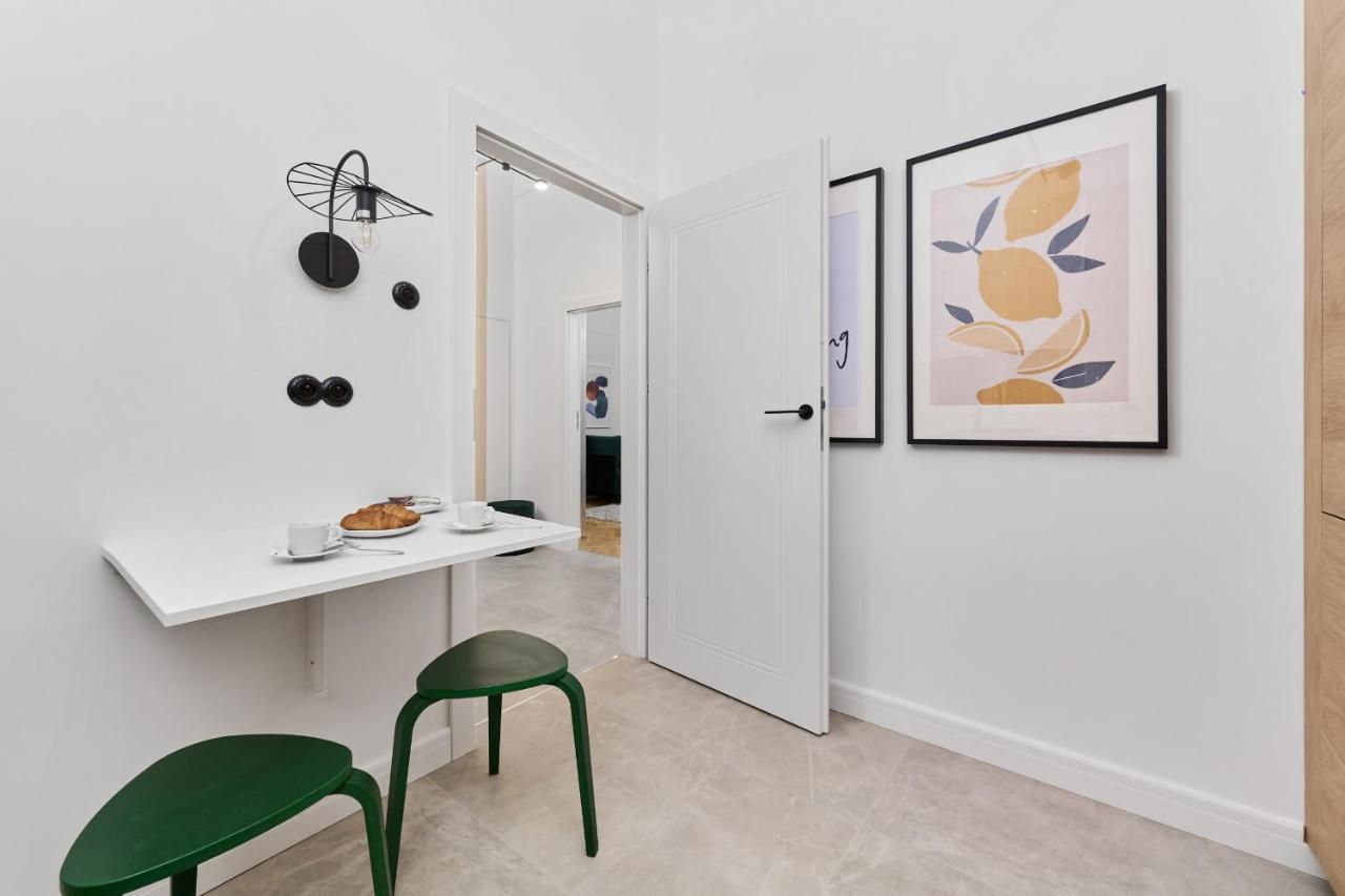 The Market Square Siedmiu Elektorow Apartment By Noclegi Renters Breslavia Exterior foto