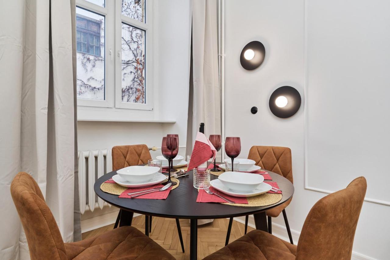 The Market Square Siedmiu Elektorow Apartment By Noclegi Renters Breslavia Exterior foto